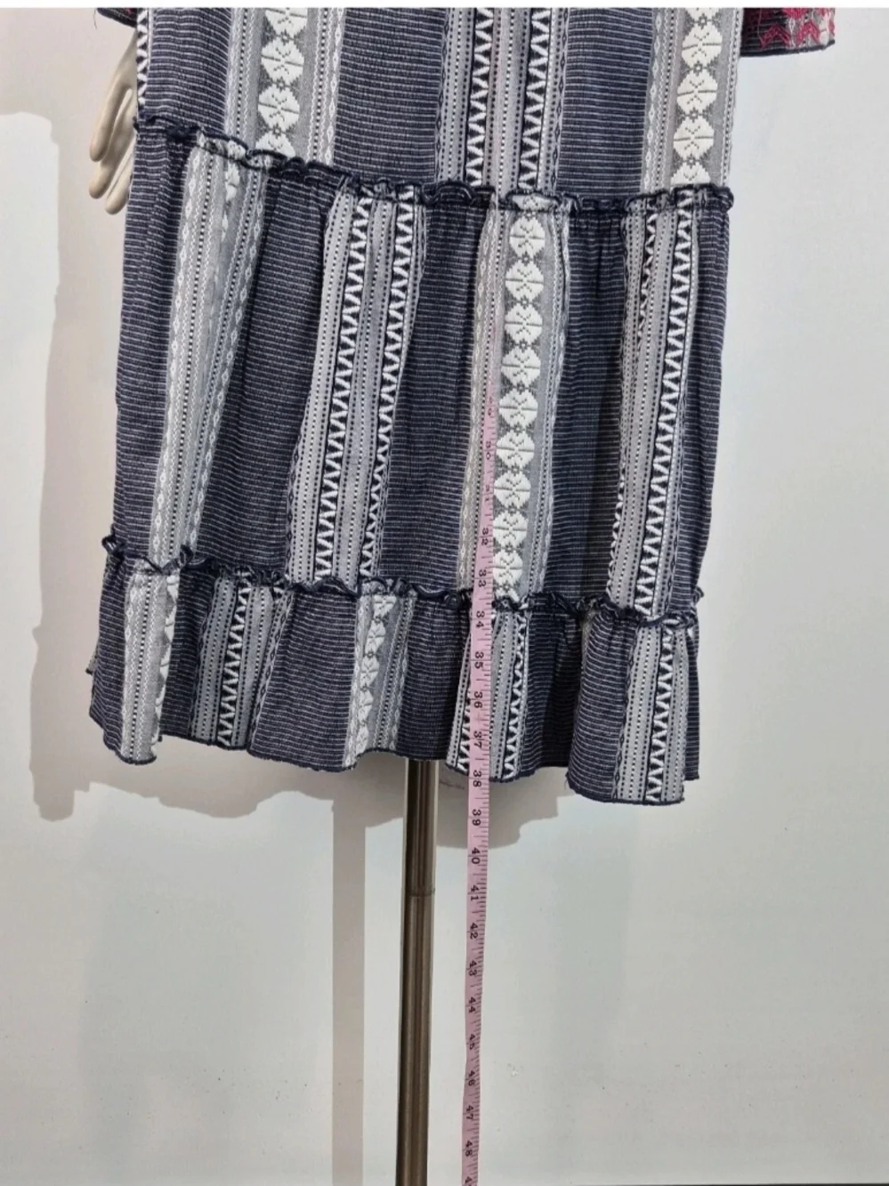 John Mark Women's Dress Size L Floral Embroidered Blue White Pink Stripe NWT 25 - Picture 4 of 11